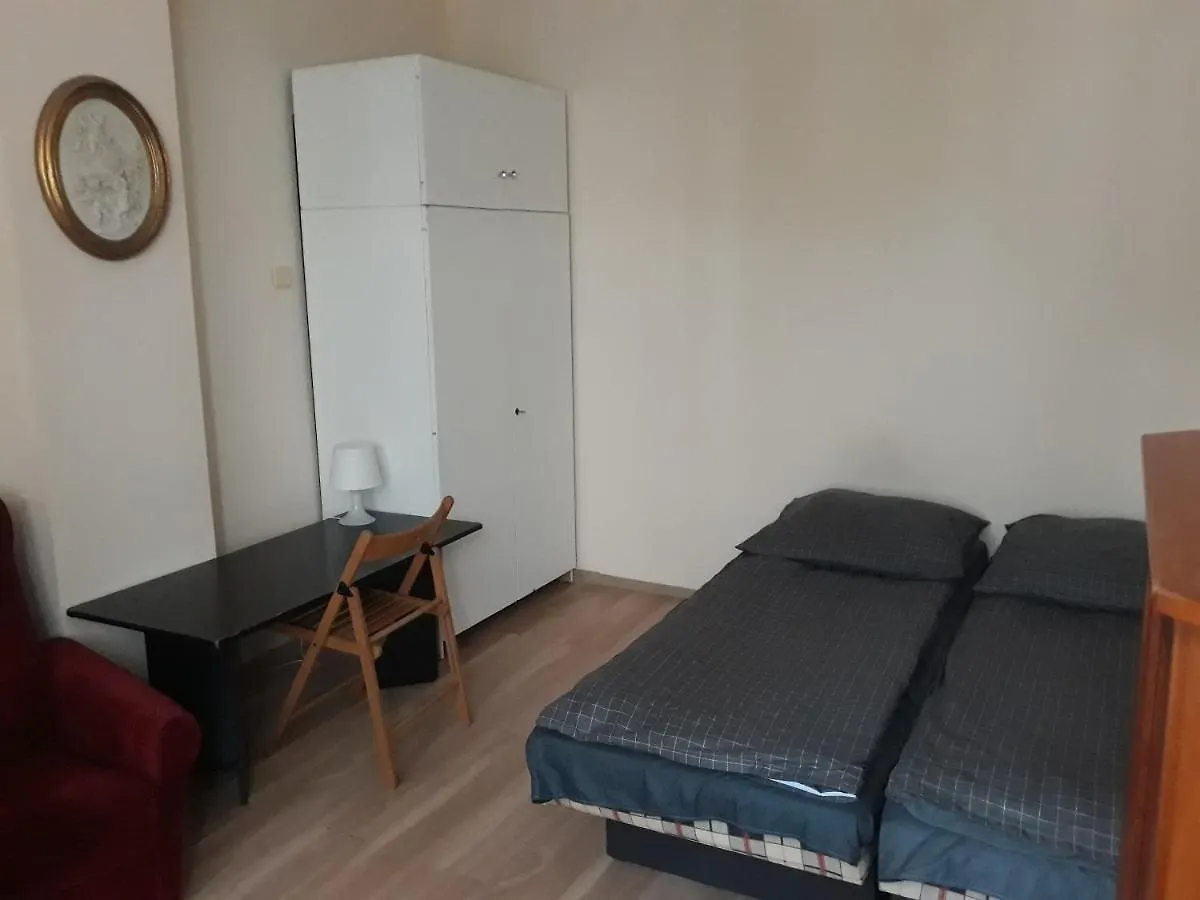 Macedonia Home Warsaw