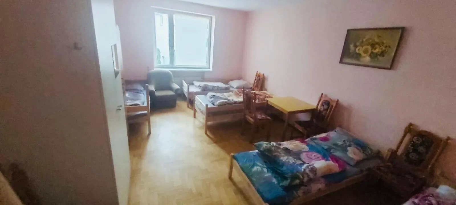 Macedonia Home Warsaw
